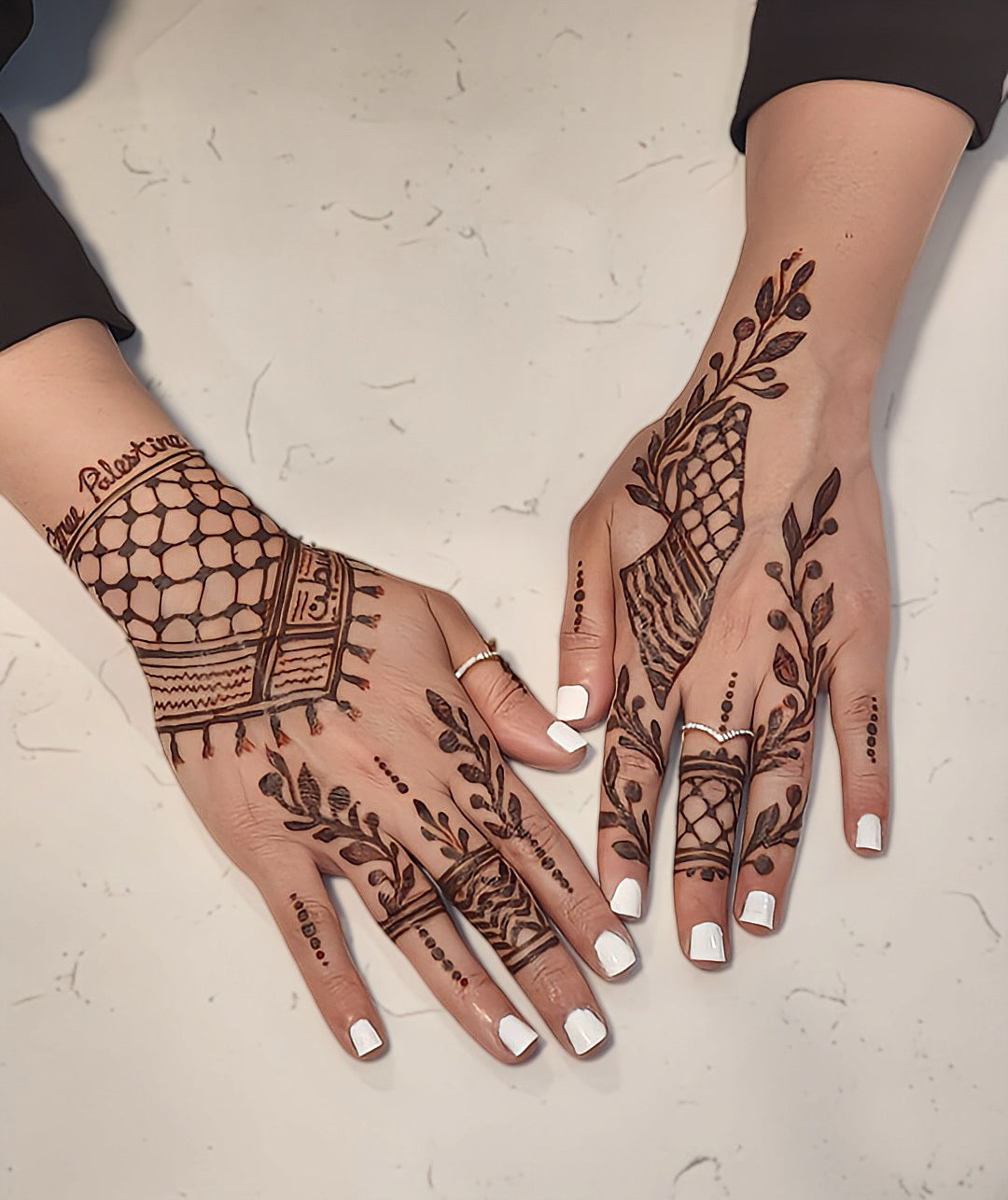 Medium Henna (design) Appointment