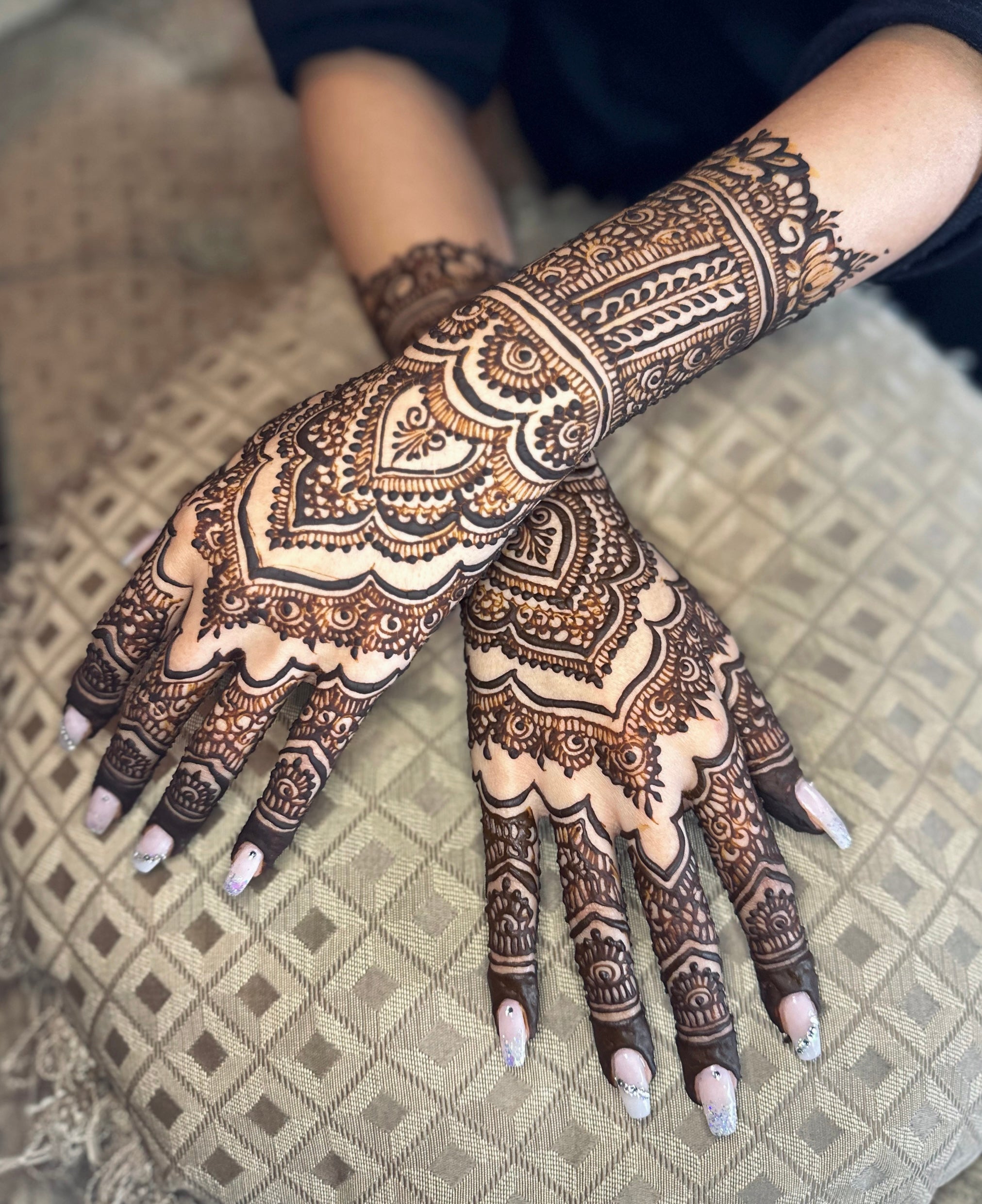 Bridal Full Hand Mehndi Design Modern Stylish and Simple